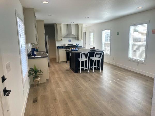 2025 CMH Manufacturing West, Inc. mobile Home