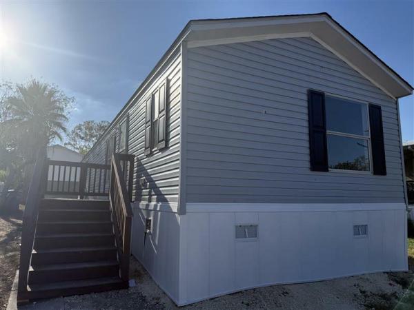 2007 Clayton Homes Inc Mobile Home For Sale