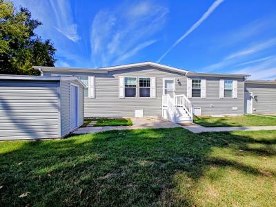 Mobile Home at 1072 Cambry Circle Grass Lake, MI 49240