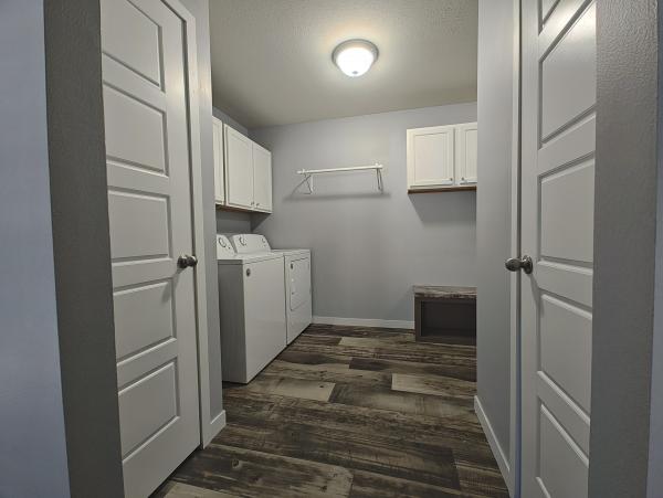 2020 Wakarusa MI0006557926 Mobile Home