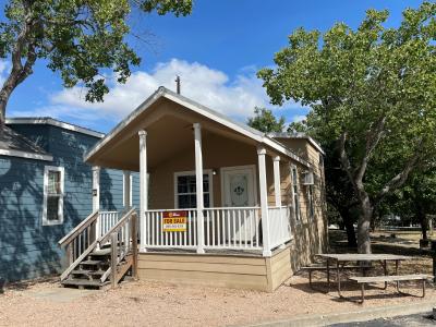 Photo 2 of 14 of home located at 131 Rueckle Rd New Braunfels, TX 78130