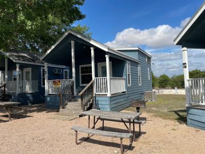 Photo 2 of 12 of home located at 131 Rueckle Rd New Braunfels, TX 78130