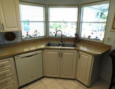Photo 4 of 8 of home located at 1001 Starkey Road, #554 Largo, FL 33771