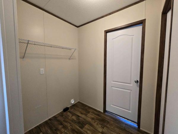 2017 Clayton Mobile Home