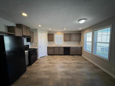 Mobile Home at 5 New Jersey Lot 5Nj Elyria, OH 44035