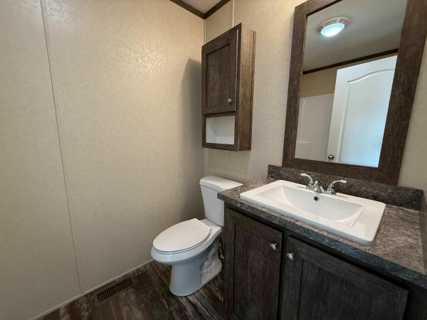 2022 Clayton - Wakarusa Mobile Home