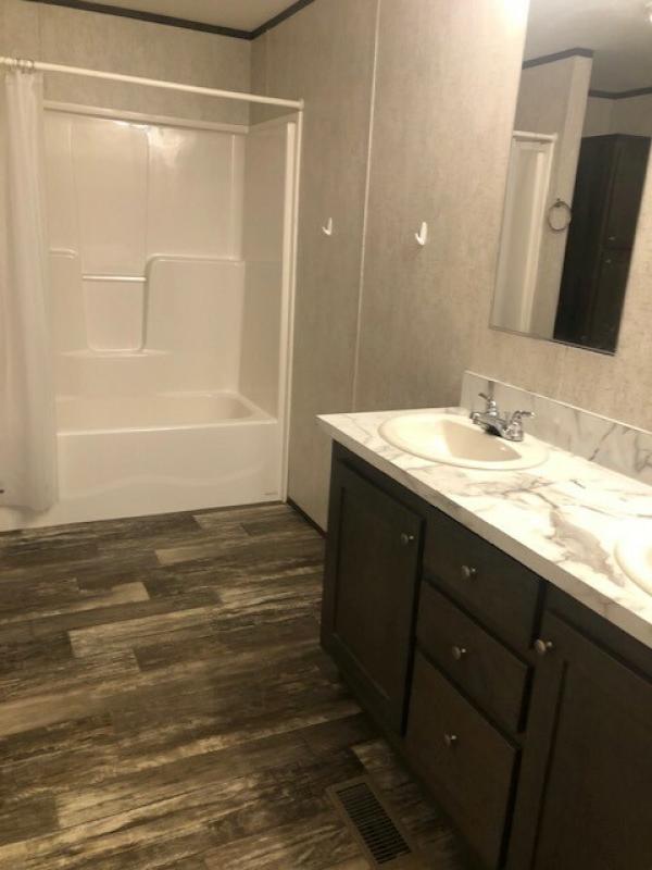 2021 Eagle River 28 LC-52J731  Home