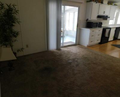 Photo 3 of 8 of home located at 1001 Starkey Road, #804 Largo, FL 33771