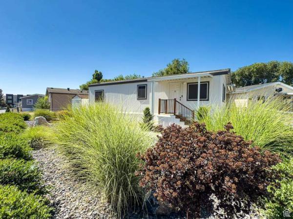 2022 Fleetwood Manufactured Home