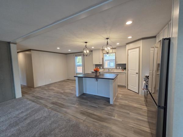 2025 Clayton 5228-5785 Pulse  Home