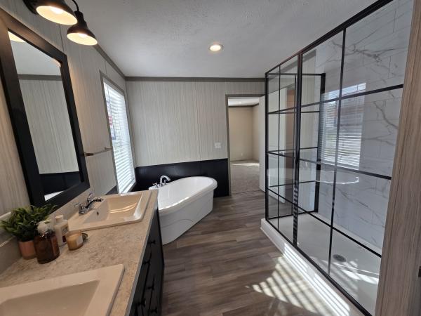 2025 Clayton 5228-5785 Pulse  Home