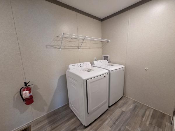 2025 Clayton 5228-5785 Pulse  Home