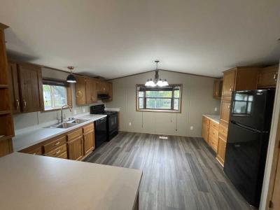 Mobile Home at 1600 County Rd J W Saint Paul, MN 55126