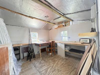 Photo 4 of 13 of home located at 824 SE Governors Ave Crystal River, FL 34429