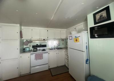 Photo 3 of 28 of home located at 343 Baldwin Ave Lakeland, FL 33815