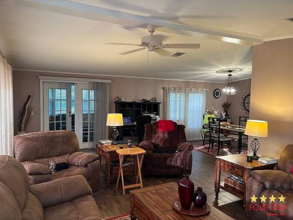 1990 MERI Mobile Home For Sale