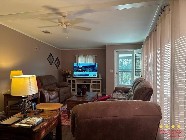 1990 MERI Mobile Home For Sale