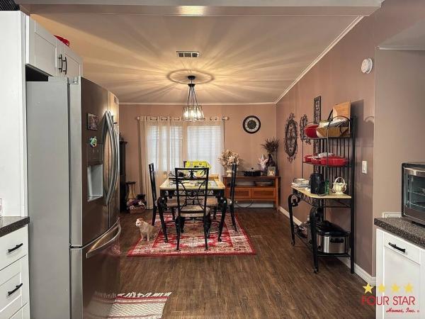 1990 MERI Mobile Home For Sale