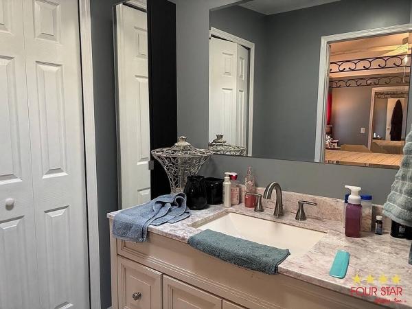 1990 MERI Mobile Home For Sale