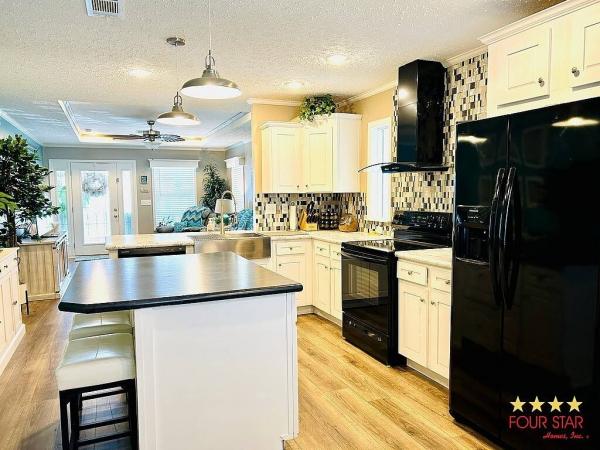 2019 CLAYTON  Home