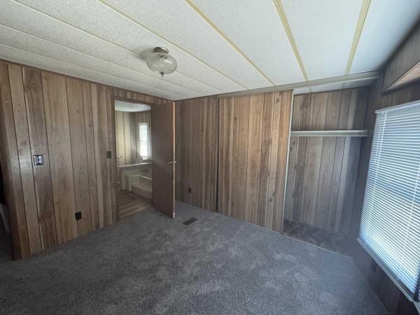 1985 Mobile Home