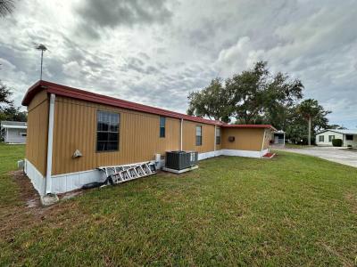 Photo 5 of 18 of home located at 132 Shanghai Island Rd Leesburg, FL 34788