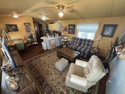 Photo 5 of 16 of home located at 4 Turquoise Way Eustis, FL 32726