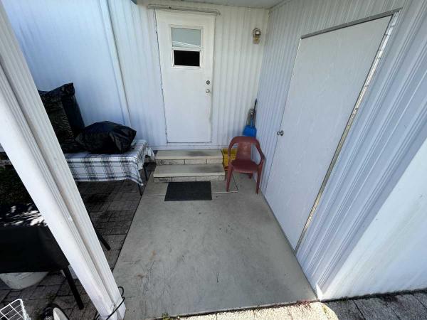 1986 Mobile Home
