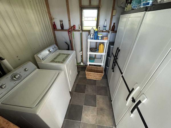 1986 Mobile Home