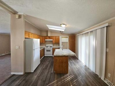 Photo 2 of 5 of home located at 123 Pinewood Estates Chillicothe, IL 61523