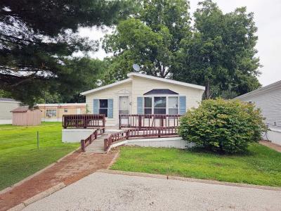 Mobile Home at 80 Pinewood Estates Chillicothe, IL 61523