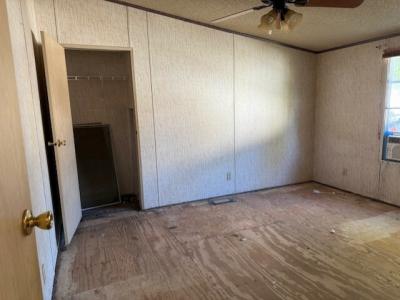 Photo 4 of 11 of home located at 237 Washington Street Richland, MS 39218