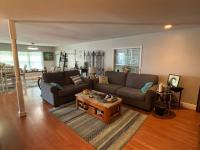 1980 TWIN Manufactured Home