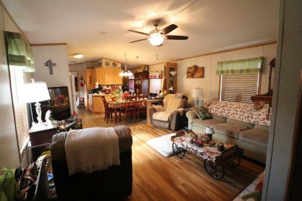 2006 Champion Mobile Home