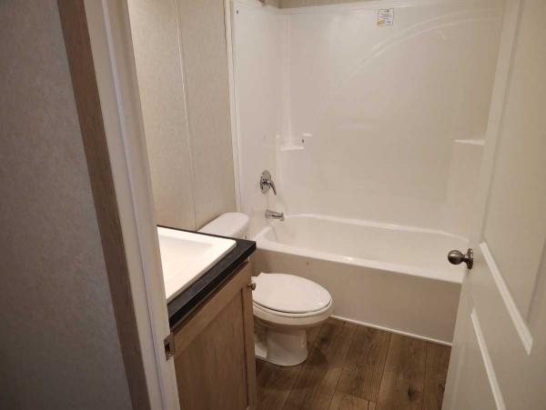 2025 Clayton Adrenaline 7616-4200 Manufactured Home