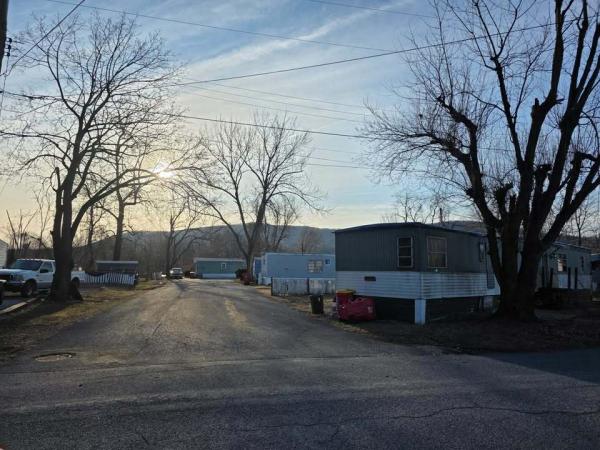  Mobile Home For Sale