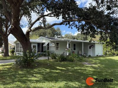 Mobile Home at 987 Robin Drive Deland, FL 32724