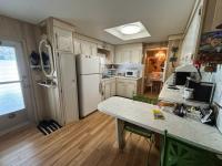 1974 PARK Manufactured Home