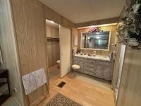1974 PARK Manufactured Home