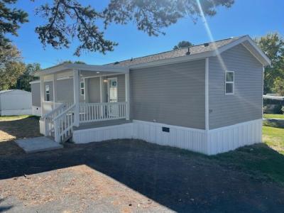 Photo 2 of 10 of home located at 25 Moonlight Drive Lynchburg, VA 24501