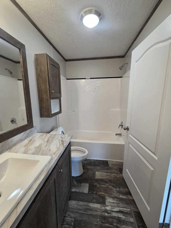 2023 Clayton - Wakarusa 7616-773 Manufactured Home