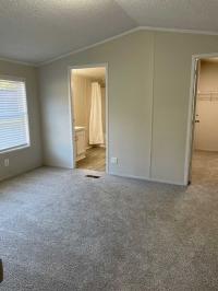 1998 Skyline Manufactured Home