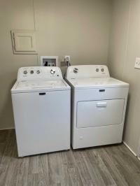 1998 Skyline Manufactured Home