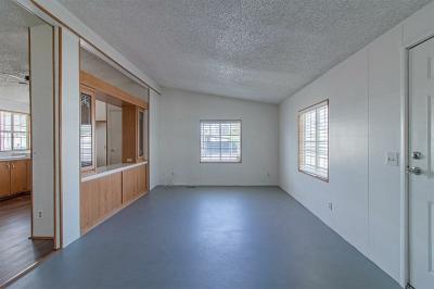 Photo 5 of 15 of home located at 2485 W. Wigwam Ave. Las Vegas, NV 89123