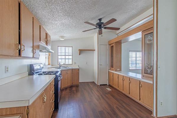 1992 Fleetwood Manufactured Home