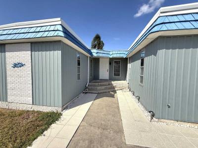 Photo 2 of 29 of home located at 7100 Ulmerton Rd. Largo, FL 33771