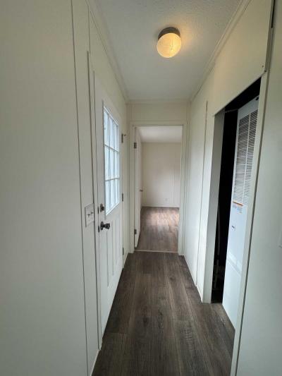 Photo 3 of 19 of home located at 534 E 37th Ave #654 Hobart, IN 46342