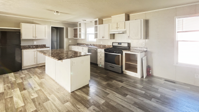 Mobile Home at 2704 South Sedge, Lot 194 Mount Pleasant, MI 48858