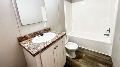 Photo 3 of 7 of home located at 2704 South Sedge, Lot 194 Mount Pleasant, MI 48858