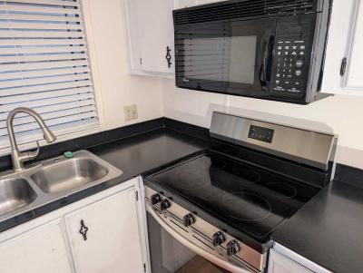 Photo 9 of 8 of home located at 9501 E. Broadway Rd #136 Mesa, AZ 85208